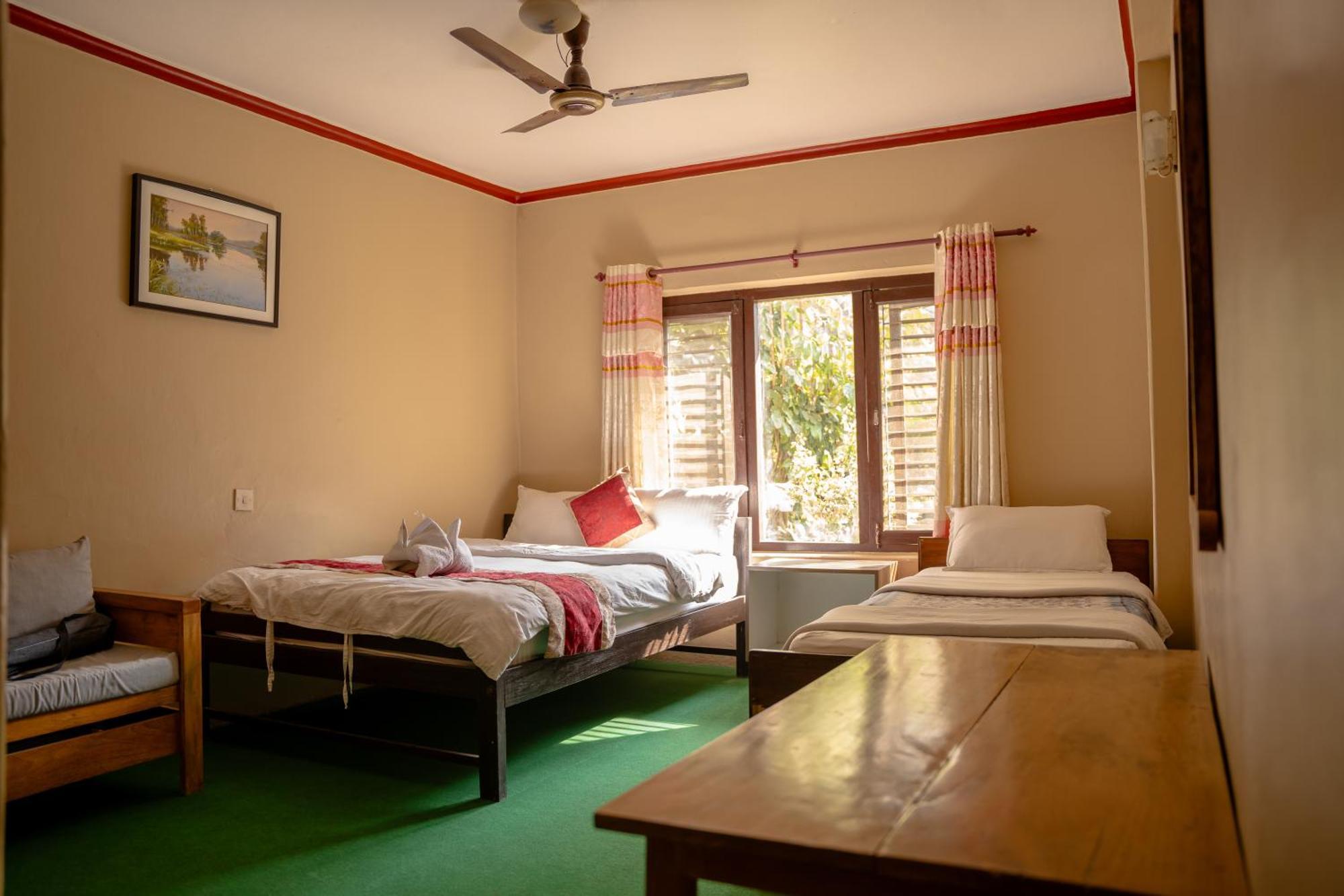 Nepali Cottage Guest House Pokhara Luaran gambar